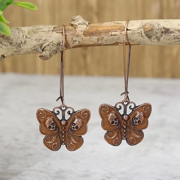 ⭐️ 5 for $25 Vintage Style Boho Drop Hoop Earrings - Picture 1 of 4
